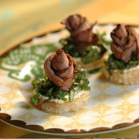 Roast Rose Canapes